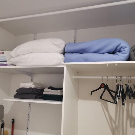 Studio Cosy Au Pied Du Metro Flachet Villeurbanne Esterno foto