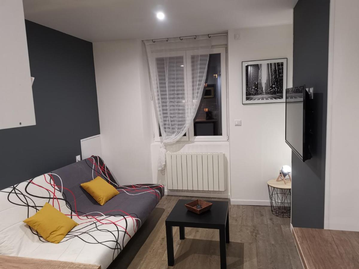 Studio Cosy Au Pied Du Metro Flachet Villeurbanne Esterno foto